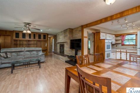 605 N Market Street Janesville MN 56048