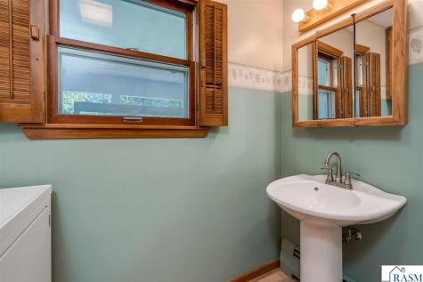 605 N Market Street Janesville MN 56048