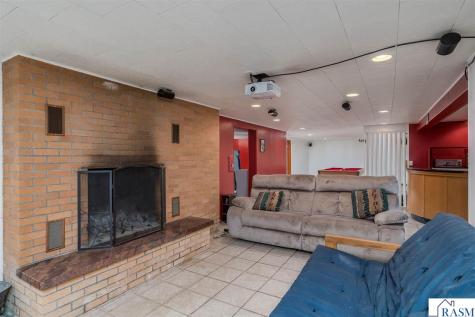 605 N Market Street Janesville MN 56048