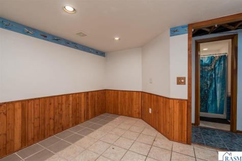 605 N Market Street Janesville MN 56048
