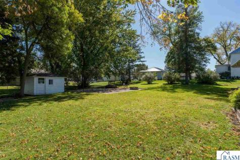 605 N Market Street Janesville MN 56048