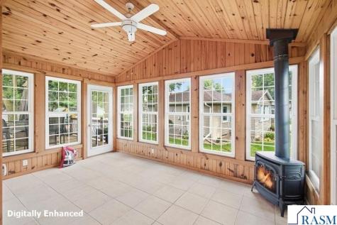 215 Queens Drive Blue Earth MN 56013