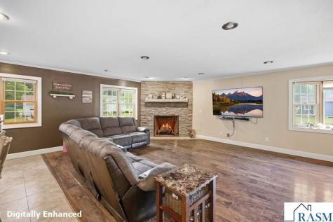 215 Queens Drive Blue Earth MN 56013