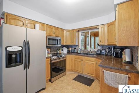 215 Queens Drive Blue Earth MN 56013