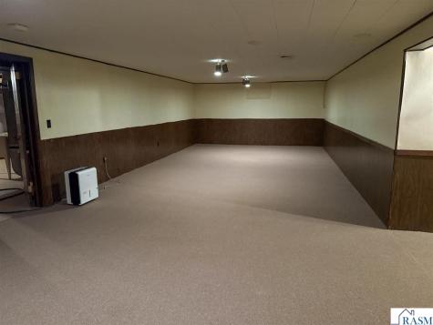 1445 Hilltop Street New Ulm MN 56073