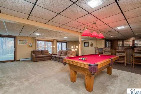27 Capri Drive Mankato MN 56001