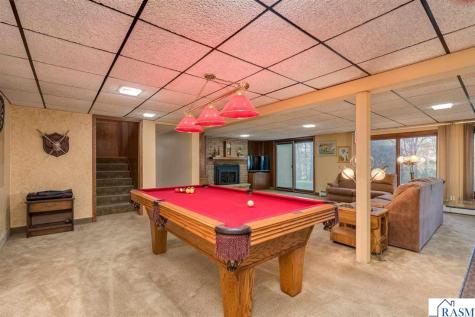 27 Capri Drive Mankato MN 56001