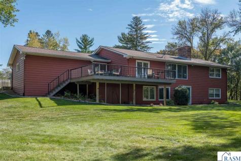 27 Capri Drive Mankato MN 56001