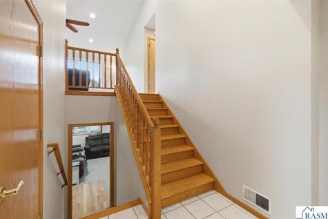 653 Grayhawk Drive Mankato MN 56001