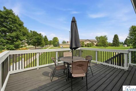 653 Grayhawk Drive Mankato MN 56001