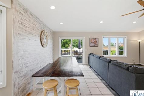 653 Grayhawk Drive Mankato MN 56001