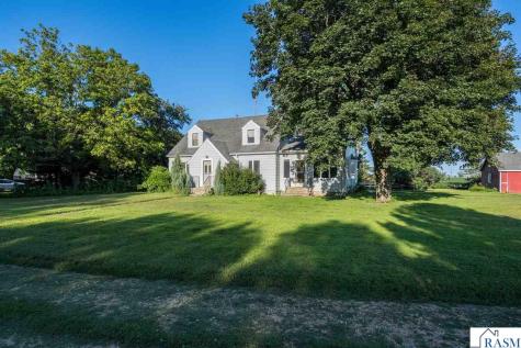 48751 190th Street Lake Crystal MN 56055