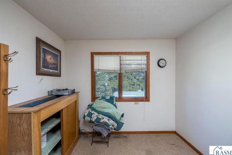48751 190th Street Lake Crystal MN 56055