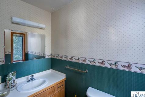 48751 190th Street Lake Crystal MN 56055