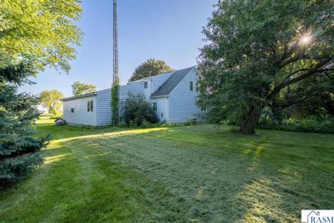 48751 190th Street Lake Crystal MN 56055