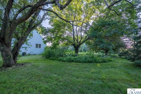 48751 190th Street Lake Crystal MN 56055