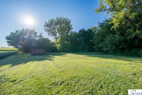 48751 190th Street Lake Crystal MN 56055