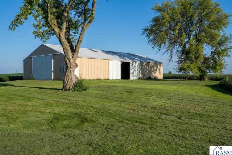 48751 190th Street Lake Crystal MN 56055