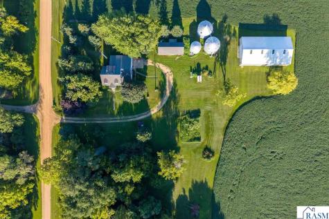 48751 190th Street Lake Crystal MN 56055