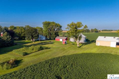 48751 190th Street Lake Crystal MN 56055