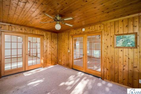 48751 190th Street Lake Crystal MN 56055