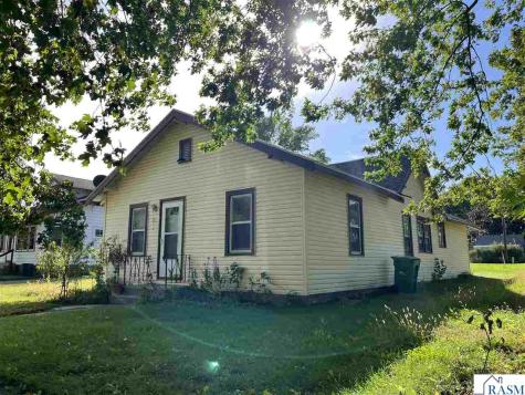 410 2nd Street North Butterfield MN 56120
