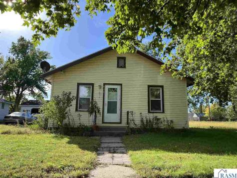 410 2nd Street North Butterfield MN 56120
