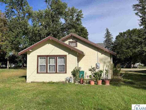 410 2nd Street North Butterfield MN 56120