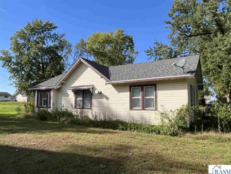 410 2nd Street North Butterfield MN 56120