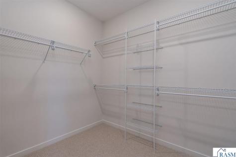 11 South Pointe Court North Mankato MN 56003