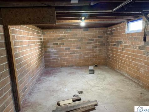 925 7th Street South St. James MN 56081