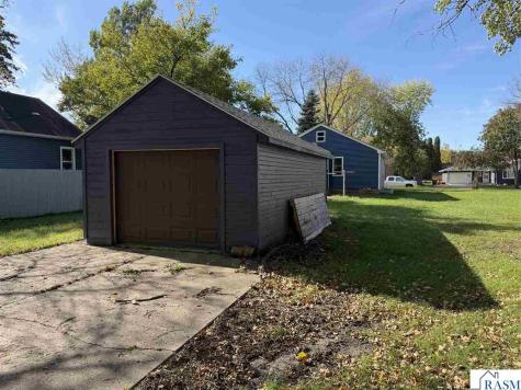 925 7th Street South St. James MN 56081