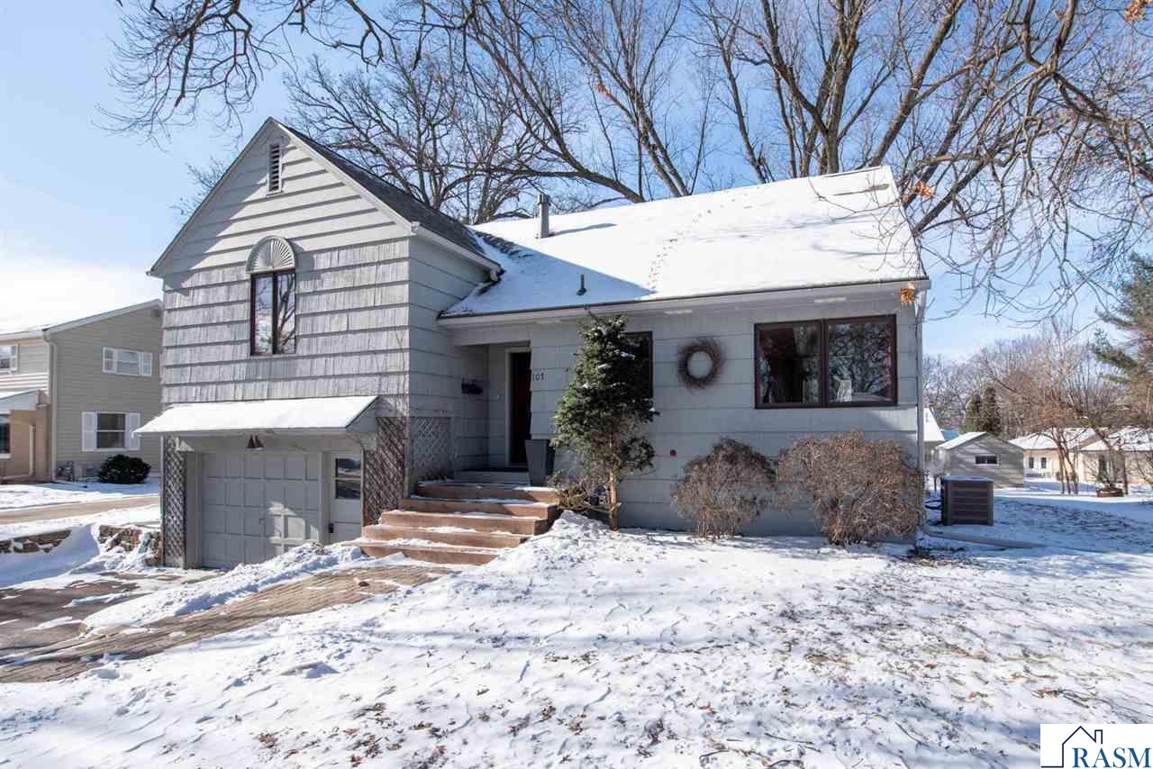 107 Ridge Court Mankato MN 56001
