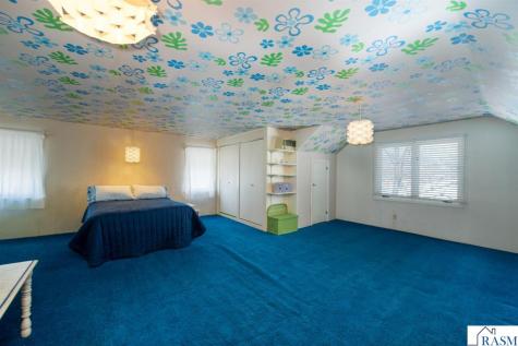 107 Ridge Court Mankato MN 56001