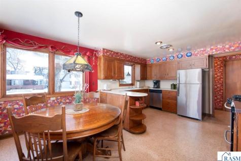 107 Ridge Court Mankato MN 56001