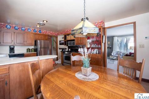 107 Ridge Court Mankato MN 56001
