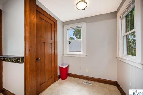 214 Marshall Street Mankato MN 56001