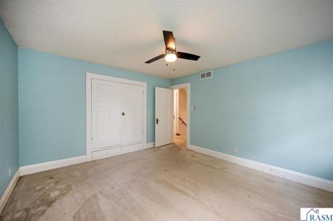 214 Marshall Street Mankato MN 56001