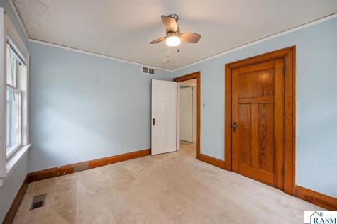 214 Marshall Street Mankato MN 56001