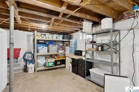 305 Le Sueur Avenue Eagle Lake MN 56024