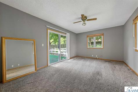 606 N 9th Street St. Peter MN 56082