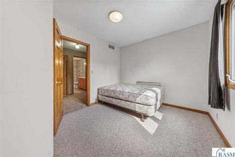 606 N 9th Street St. Peter MN 56082