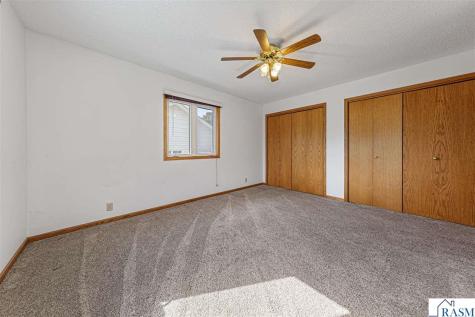 606 N 9th Street St. Peter MN 56082
