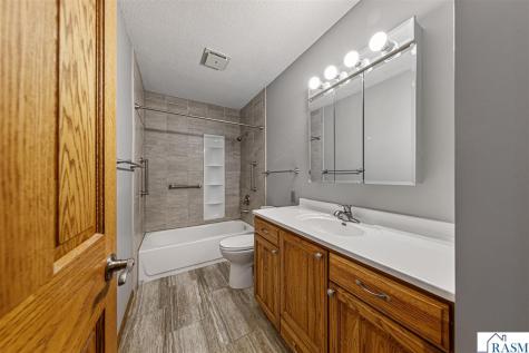 606 N 9th Street St. Peter MN 56082