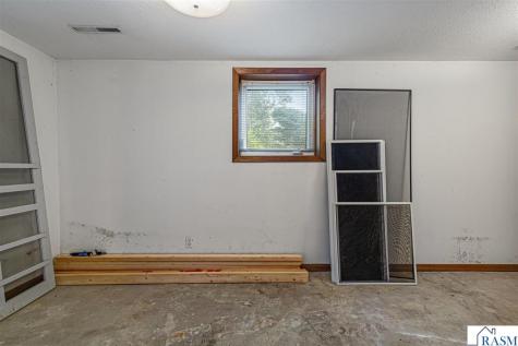 606 N 9th Street St. Peter MN 56082