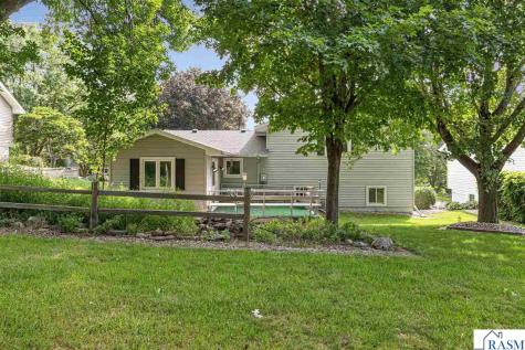 606 N 9th Street St. Peter MN 56082