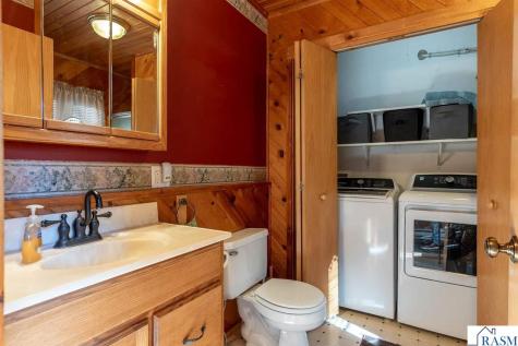 210 N Halladay Street Good Thunder MN 56037