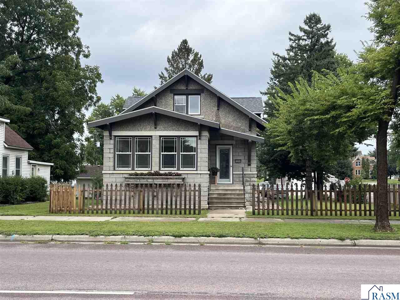 812 N Broadway Street New Ulm MN 56073