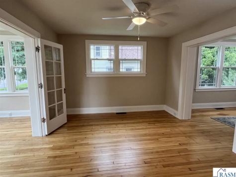 812 N Broadway Street New Ulm MN 56073