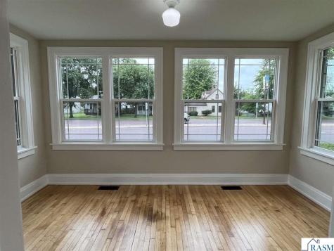 812 N Broadway Street New Ulm MN 56073